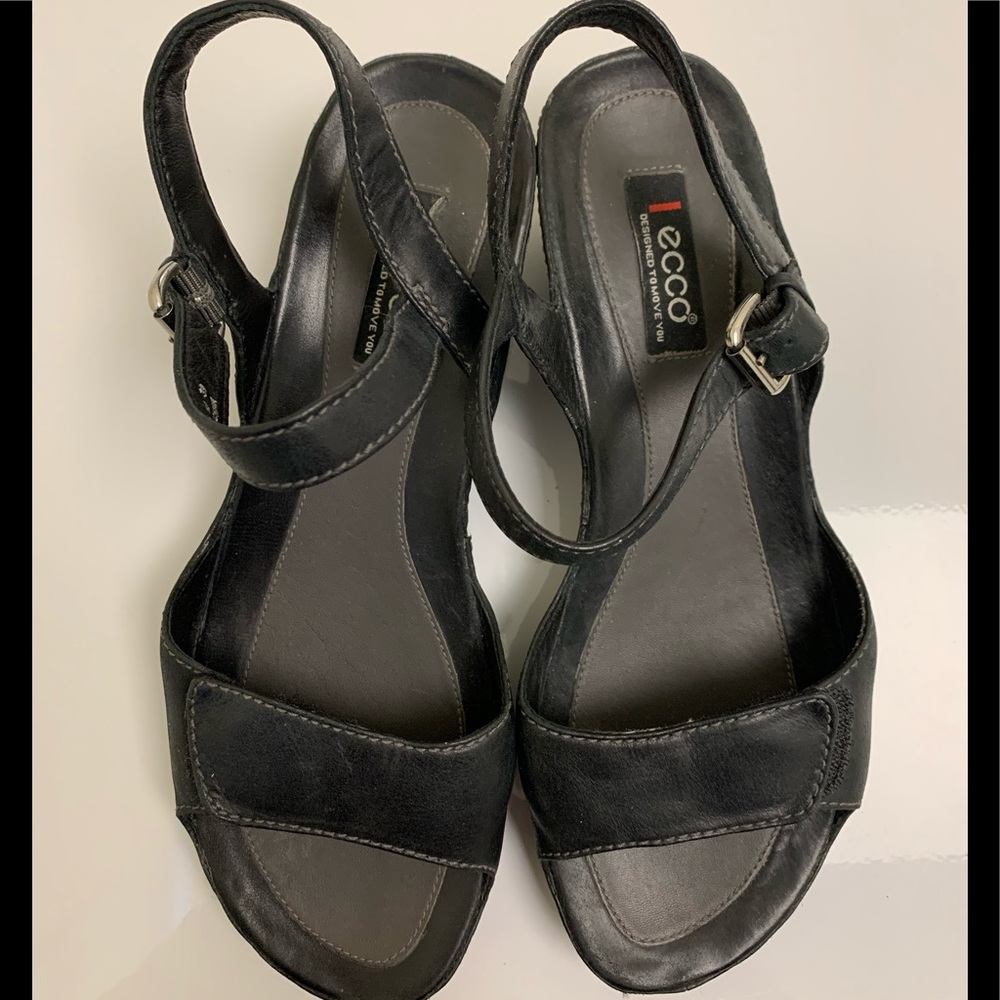 ECCO SANDALS, SIZE EU 39, US 8-8 1/2 BLACK